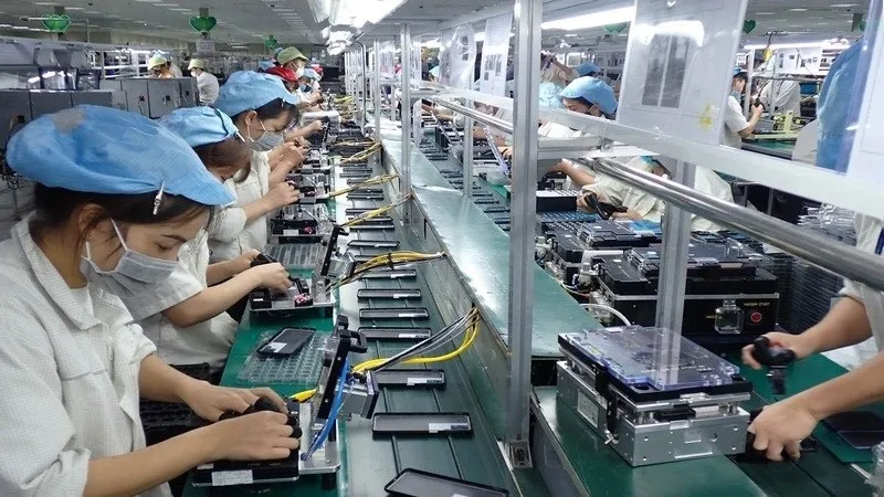 Nửa đầu năm, thị trường đón hơn 152.700 doanh nghiệp mới và quay lại hoạt động, tăng 26,5%
