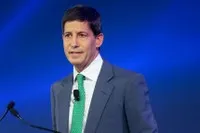 Ông Kevin Warsh.