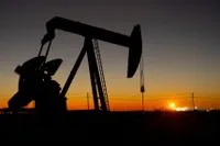 OPEC+ đang xem xét hoãn tăng sản lượng dầu vào tháng 4