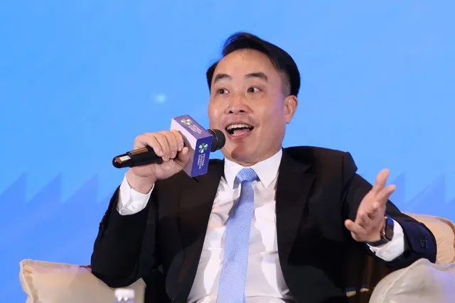 Ông Cao Hồng Phong, Phó tổng giám đốc Gemalink chia sẻ tại Hội thảo. Ảnh: Lê Toàn