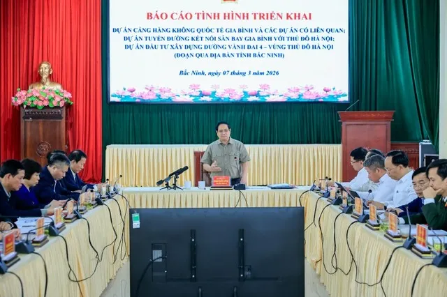 Thủ tướng: Phát triển kinh tế hàng không, khu thương mại tự do thế hệ mới tại sân bay Gia Bình - Ảnh: VGP.