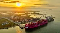 Ngành logistics Việt Nam đang đứng trước cơ hội chuyển đổi mạnh mẽ và có thể tham khảo các bài học thành công từ những quốc gia trong khu vực.