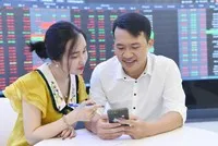Phiên giao dịch chiều 15/5: Biến động mạnh trong phiên ATC, nhóm năng lượng dậy sóng