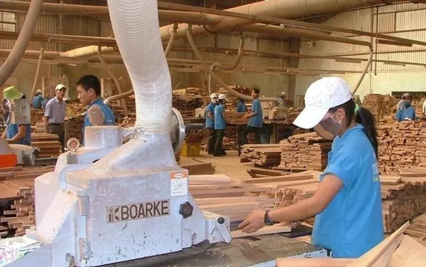 Phú Tài (PTB) lên kế hoạch chào bán cổ phiếu huy động vốn