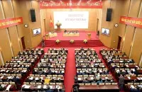 Quang cảnh cuộc họp.