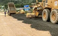 Dự án đầu tư xây dựng cải tạo, nâng cấp Tỉnh lộ 676 có tổng vốn đầu tư 1.300 tỷ đồng. Ảnh: Thanh Tuấn.