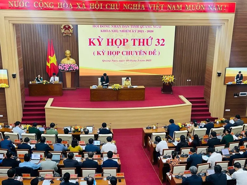 HĐND tỉnh Quảng Ngãi khóa XIII, nhiệm kỳ 2021- 2026 tổ chức kỳ họp thứ 32. 