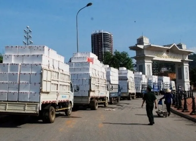 Theo Bộ Công thương, chỉ những mặt hàng trong danh mục mới được phép nhập khẩu theo hình thức cư dân biên giới. 