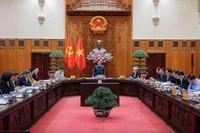 Thủ tướng Chính phủ Phạm Minh Chính chủ trì cuộc làm việc của Thường trực Chính phủ với lãnh đạo các bộ ngành và thành phố Hà Nội để cho ý kiến, góp ý về các định hướng lớn quy hoạch Hà Nội - Ảnh: VGP.