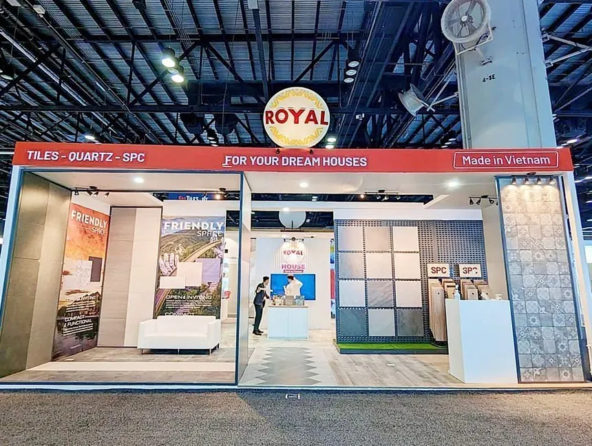 Royal Invest (RYG) dưới áp lực nợ vay và cạnh tranh