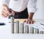 Với nhiều ngân hàng, nguồn thu từ bảo hiểm là một cấu phần quan trọng