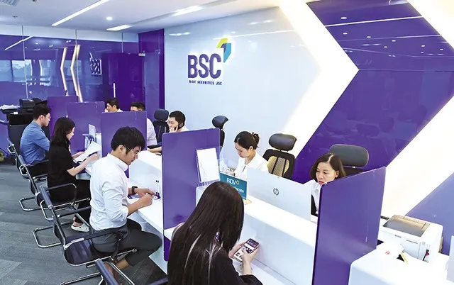 Luật cần bảo vệ nhà đầu tư, đồng thời hướng tới mục tiêu phát triển thị trường vốn một cách bền vững. Ảnh: Đức Thanh