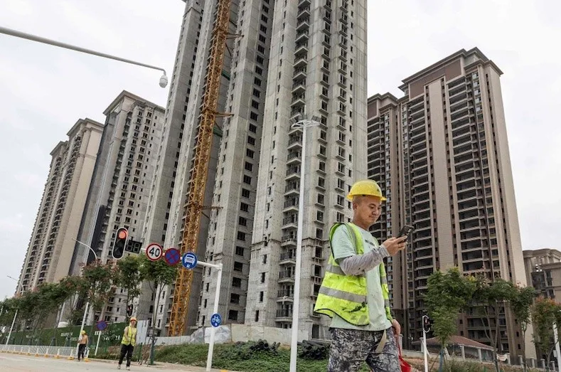 Khu phức hợp nhà ở được xây dựng bởi tập đoàn bất động sản Evergrande ở Thành phố Vũ Hán, tỉnh Hồ Bắc, Trung Quốc. Ảnh: AFP