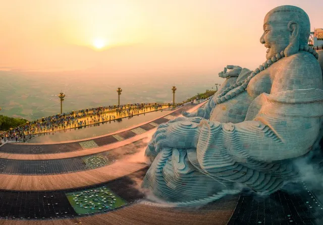Sun World Ba Den Mountain thu hút du khách đến chinh phục “nóc nhà Nam Bộ” và chiêm bái quần thể tâm linh