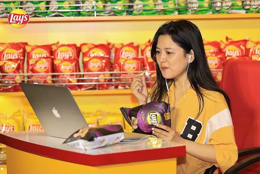Lay’s chinh phục được sự yêu thích của hàng triệu người trên toàn thế giới. 