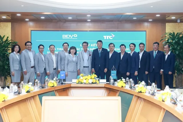 Ban lãnh đạo Tập đoàn TTC và BIDV tại buổi ký kết