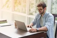 Tập trung bán bluechip, khối ngoại rút ròng hơn 1.300 tỷ đồng trong phiên 30/3