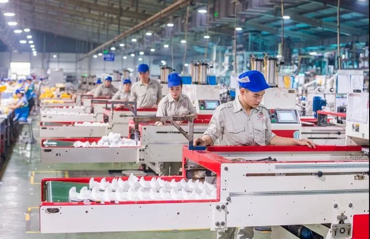 Thêm 174.000 doanh nghiệp gia nhập thị trường sau 7 tháng, tăng gần 23%