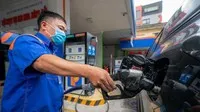 Lại có thêm thương nhân phân phối xăng dầu đã chủ động trả lại giấy xác nhận đủ điều kiện kinh doanh cho Bộ Công thương.