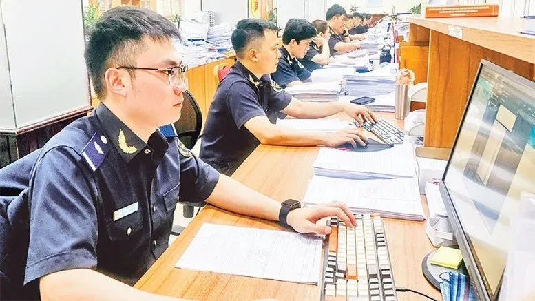 Hải quan khu vực III xác định nhiệm vụ cải cách thủ tục hành chính, tạo thuận lợi thương mại, góp phần thu hút đầu tư vào địa bàn là một trong những nhiệm vụ trọng tâm, xuyên suốt.