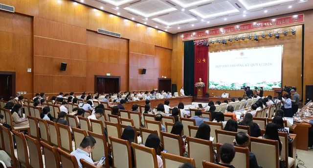 Thứ trưởng Nguyễn Đức Chi chủ trì buổi họp báo. Ảnh: Mạnh Tuấn.