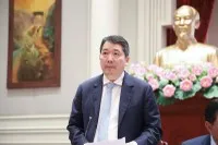 Thứ trưởng Bộ Tài chính Cao Anh Tuấn giới thiệu nội dung của Luật - Ảnh: TT.