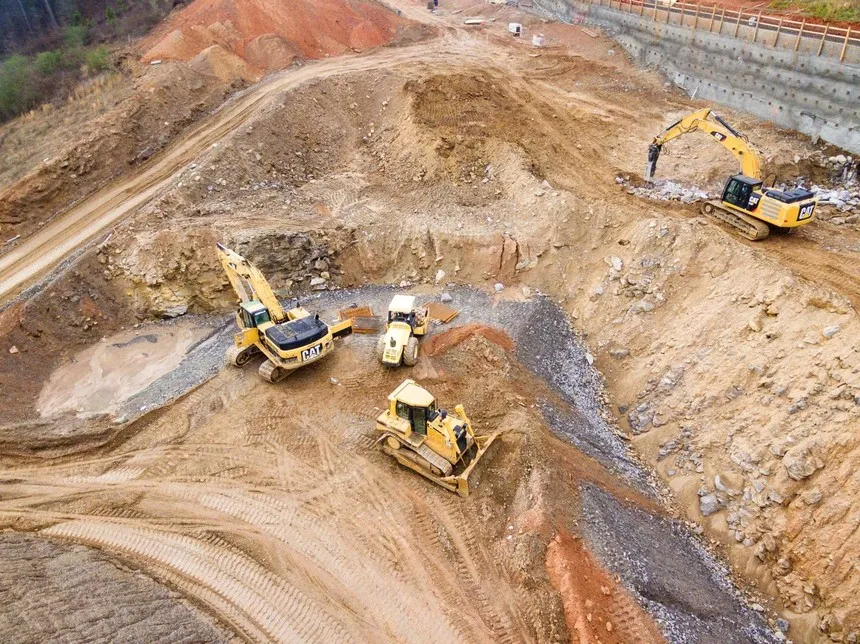 Thủ tướng chỉ đạo gỡ vướng quy định pháp luật lĩnh vực khoáng sản, đất đai 