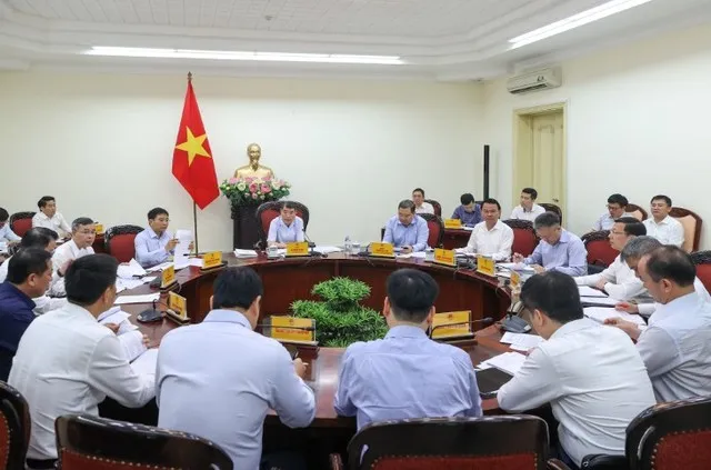 Thủ tướng yêu cầu các chủ thể tham gia dự án thực hiện nghiêm, đầy đủ các Nghị quyết, Kết luận, chỉ đạo của Bộ Chính trị, Ban Bí thư, Tổng Bí thư, Chủ tịch nước Tô Lâm, của Quốc hội, Chính phủ, Thủ tướng Chính phủ có liên quan đến dự án - Ảnh: VGP.