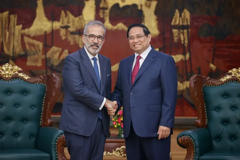 Thủ tướng Chính phủ Phạm Minh Chính đã tiếp Bộ trưởng Quốc vụ, Bộ trưởng Bộ Ngoại giao Bồ Đào Nha Paulo Rangel - Ảnh: VGP/Nhật Bắc