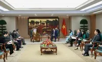 Thủ tướng Phạm Minh Chính đề nghị Đại sứ phối hợp chặt chẽ với phía Việt Nam khẩn trương thúc đẩy các nội dung quan trọng mà Tổng thống UAE đã thống nhất - Ảnh: VGP