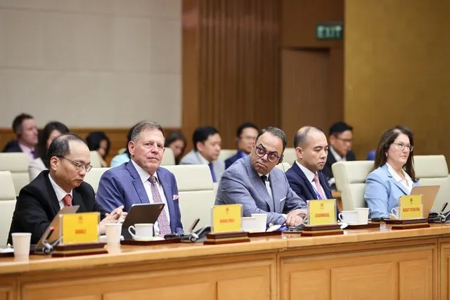 Đại diện một số doanh nghiệp Hoa Kỳ trong buổi gặp mặt chiều 16/4