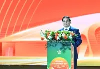 Thủ tướng Chính phủ Phạm Minh Chính phát biểu khai mạc Hội chợ mùa Thu 2025, tối 25/10.