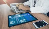 Các dịch vụ bảo hiểm thuê ngoài có thể kể đến như thiết kế sản phẩm, tính toán phí bảo hiểm, tính toán dự phòng…