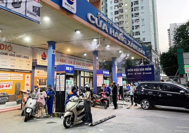Thương nhân phân phối nêu quan ngại về quy định mới trong Dự thảo Nghị định kinh doanh xăng dầu. 