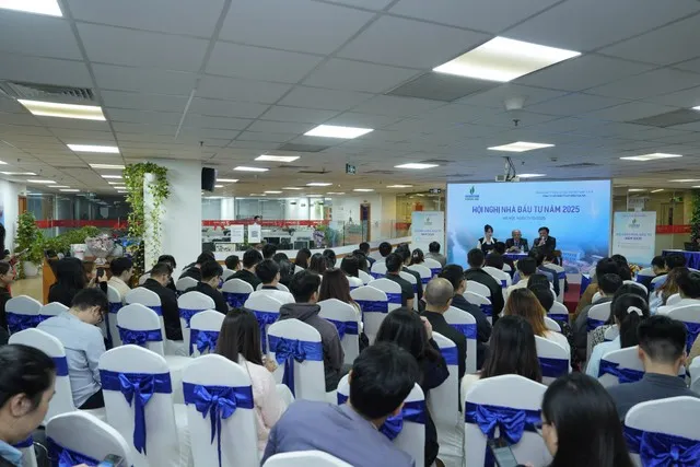 Toàn cảnh Hội nghị nhà đầu tư chiều nay. Ảnh: Việt Dương