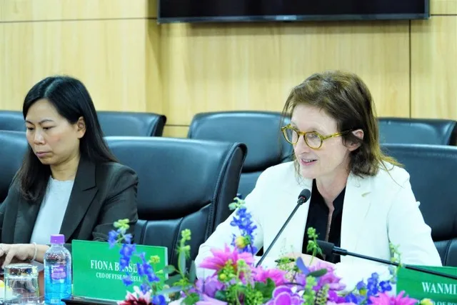 Bà Fiona Bassett, Tổng giám đốc FTSE Russell phát biểu tại buổi làm việc.