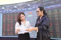 Tin tốt qua nhanh, chỉ số VN-Index giảm 20 điểm