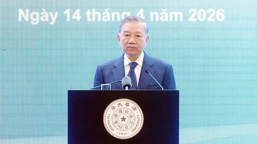 Tổng Bí thư, Chủ tịch nước Tô Lâm phát biểu chính sách tại Đại học Thanh Hoa. (Ảnh: THỐNG NHẤT/TTXVN)