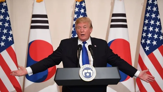 Tổng thống Donald Trump tuyên bố đạt được thỏa thuận thương mại với Hàn Quốc