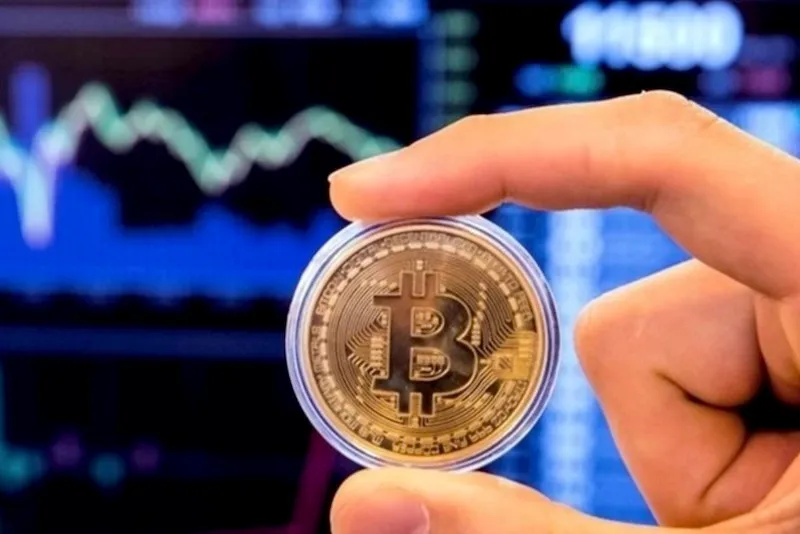 Giá Bitcoin đã giảm gần 9% trong một tháng qua và hiện ở mức 88.000 USD vào lúc 9:30 sáng ngày 7/3. Ảnh: AFP 