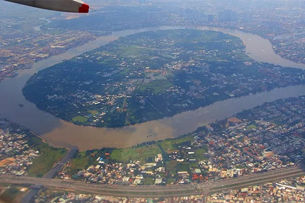 Một góc bán đảo Bình Quới - Thanh Đa nhìn từ trên cao - Ảnh: Lê Toàn