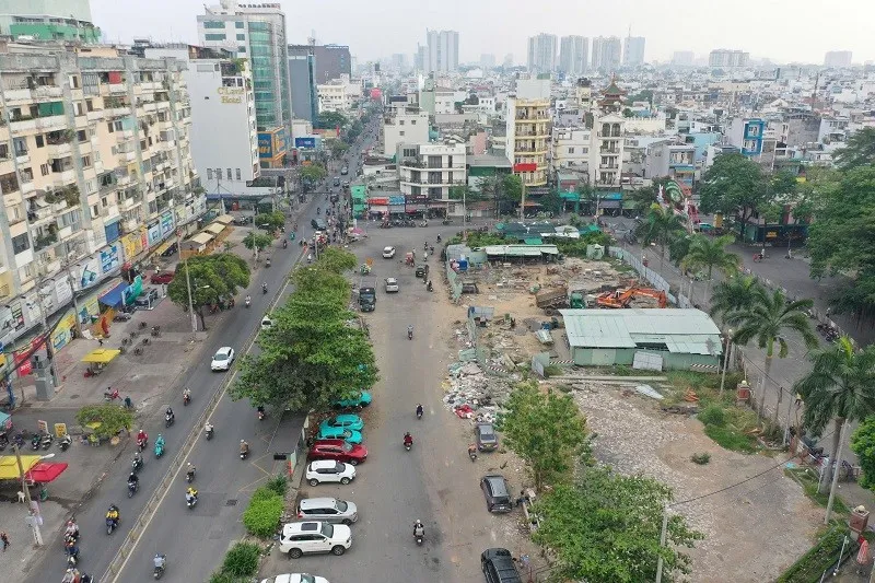 Giá đất trên nhiều tuyến đường tại TP.HCM sẽ được khảo sát để bám sát giá thị trường - Ảnh: Lê Toàn