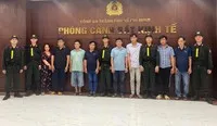 TP.HCM: Phá đường dây buôn bán sản xuất xăng giả làm từ phẩm màu và dung môi