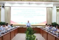 Phó thủ tướng Thường trực Nguyễn Hòa Bình tại cuộc làm việc với TP.HCM nhằm tháo gỡ vướng mắc, khó khăn cho các dự án - Ảnh: VGP