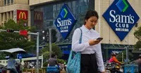 Trung Quốc có nguy cơ rơi vào vòng xoáy giảm phát sâu hơn khi chuyển hướng sang thị trường nội địa