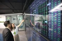 Việt Nam đã thực hiện hàng loạt cải cách nhằm cải thiện khả năng tiếp cận thị trường và đưa hạ tầng tài chính tiệm cận các chuẩn mực quốc tế. Ảnh: Dũng Minh