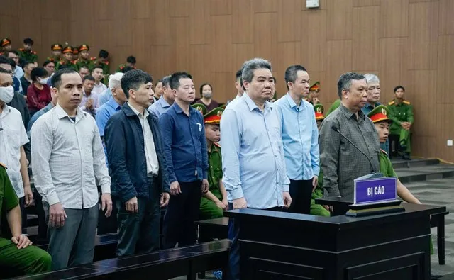 Có 23 bị cáo bị Tòa án Nhân dân TP. Hà Nội đưa ra xét xử trong phiên tòa sơ thẩm.