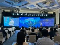 Thượng tướng Lương Tam Quang, Ủy viên Trung ương Đảng, Thứ trưởng Bộ Công an, Chủ tịch Hiệp hội An ninh mạnh Quốc gia phát biểu tại Hội thảo