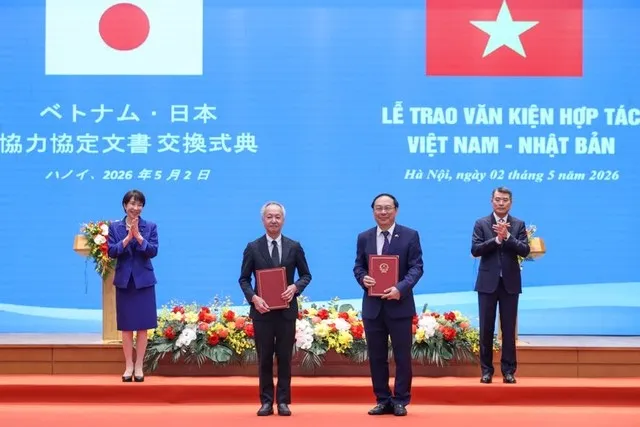 Thủ tướng Lê Minh Hưng và Thủ tướng Takaichi Sanae chứng kiến trao Bản ghi nhớ hợp tác giữa Cục Quản lý và Xây dựng công trình thuỷ lợi, Bộ Nông nghiệp và Môi trường Việt Nam và Tổng cục Phát triển nông thôn, Bộ Nông Lâm Ngư nghiệp Nhật Bản về trao đổi công nghệ, kỹ thuật trong lĩnh vực thủy lợi.