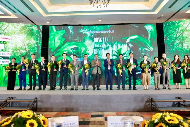 Vinh danh 62 doanh nghiệp, tổ chức đồng hành vì sự phát triển bền vững ảnh 3
